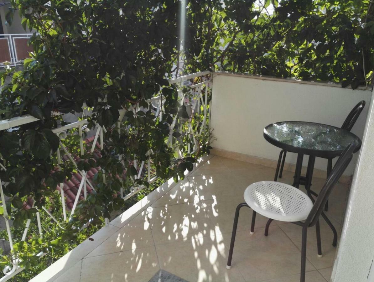 Apartments Jadranka Makarska Exterior photo
